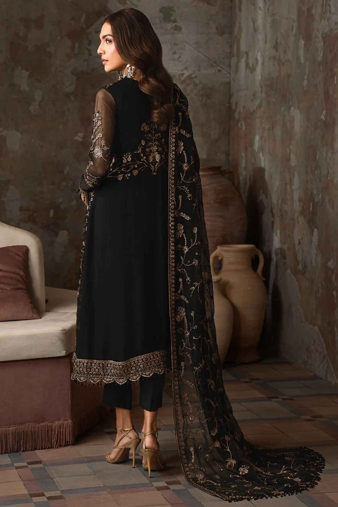 Emirah By Zarif Unstitched 3 Piece Luxury Formals Collection'2025-ZEF 05 HOOR