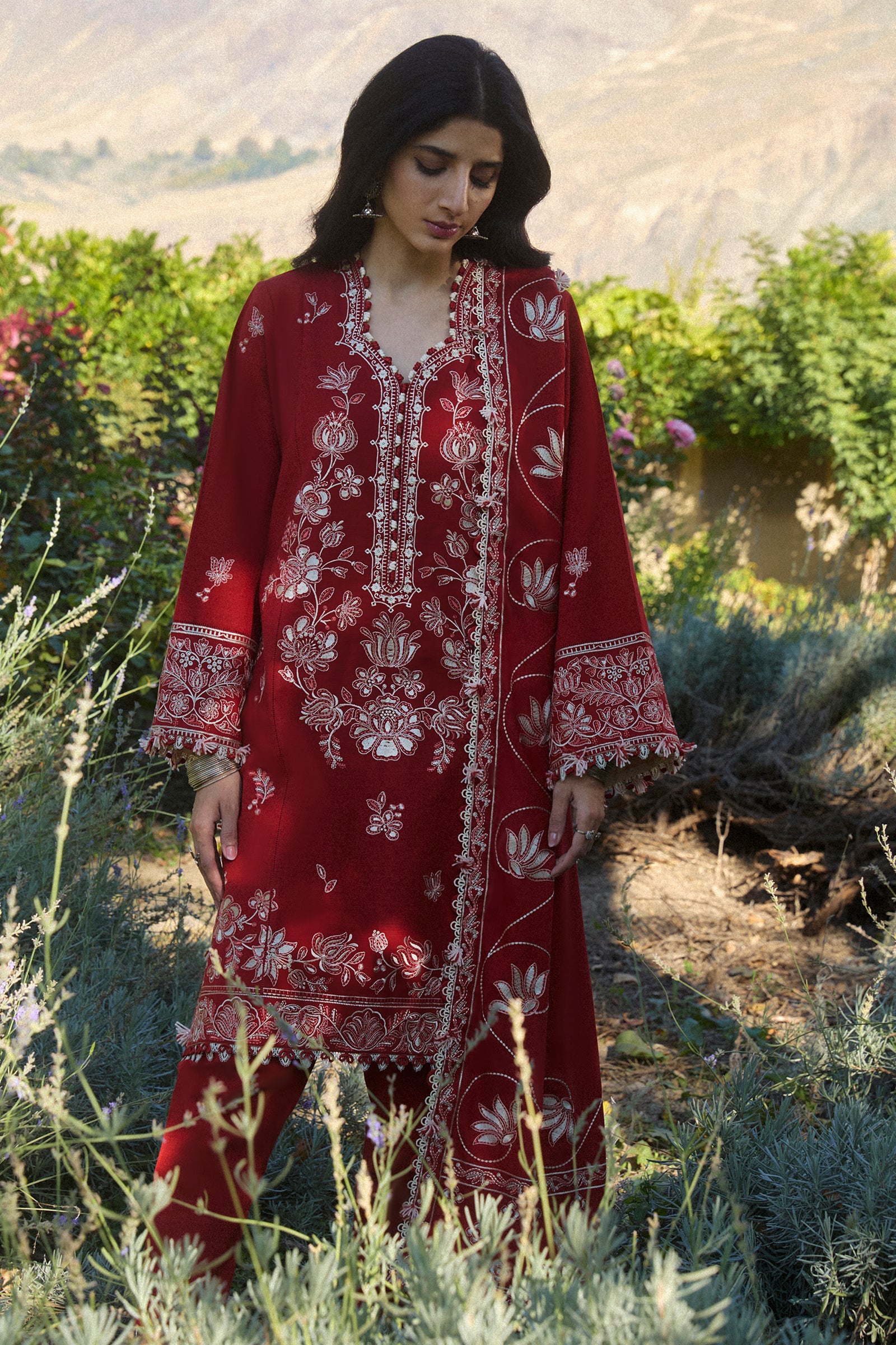 Zaha Unstitched 3 Piece Winter Collection'2024-ZW-02-Dilara