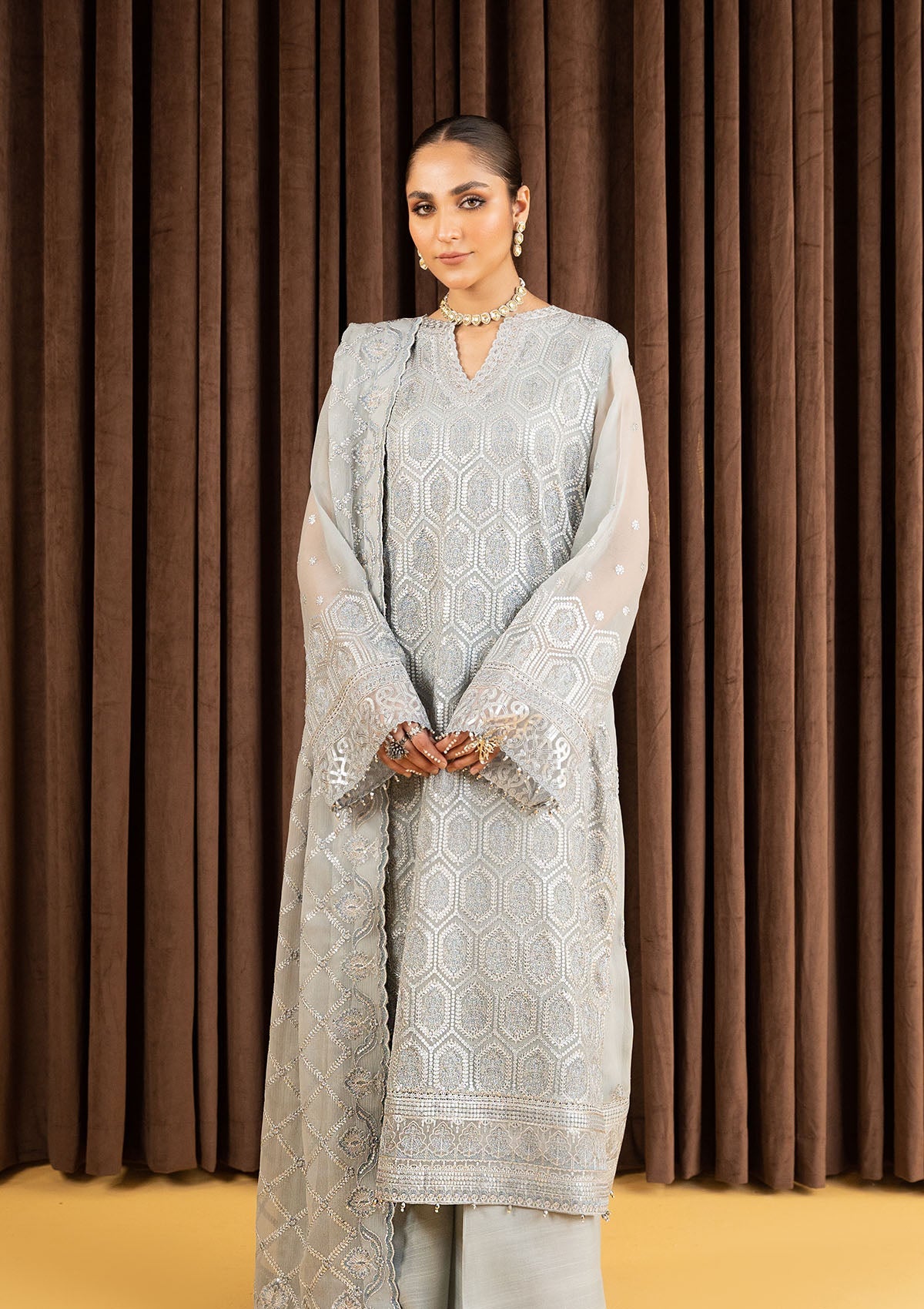 aik-atelier-unstitched-23-vol-2-look-04-3