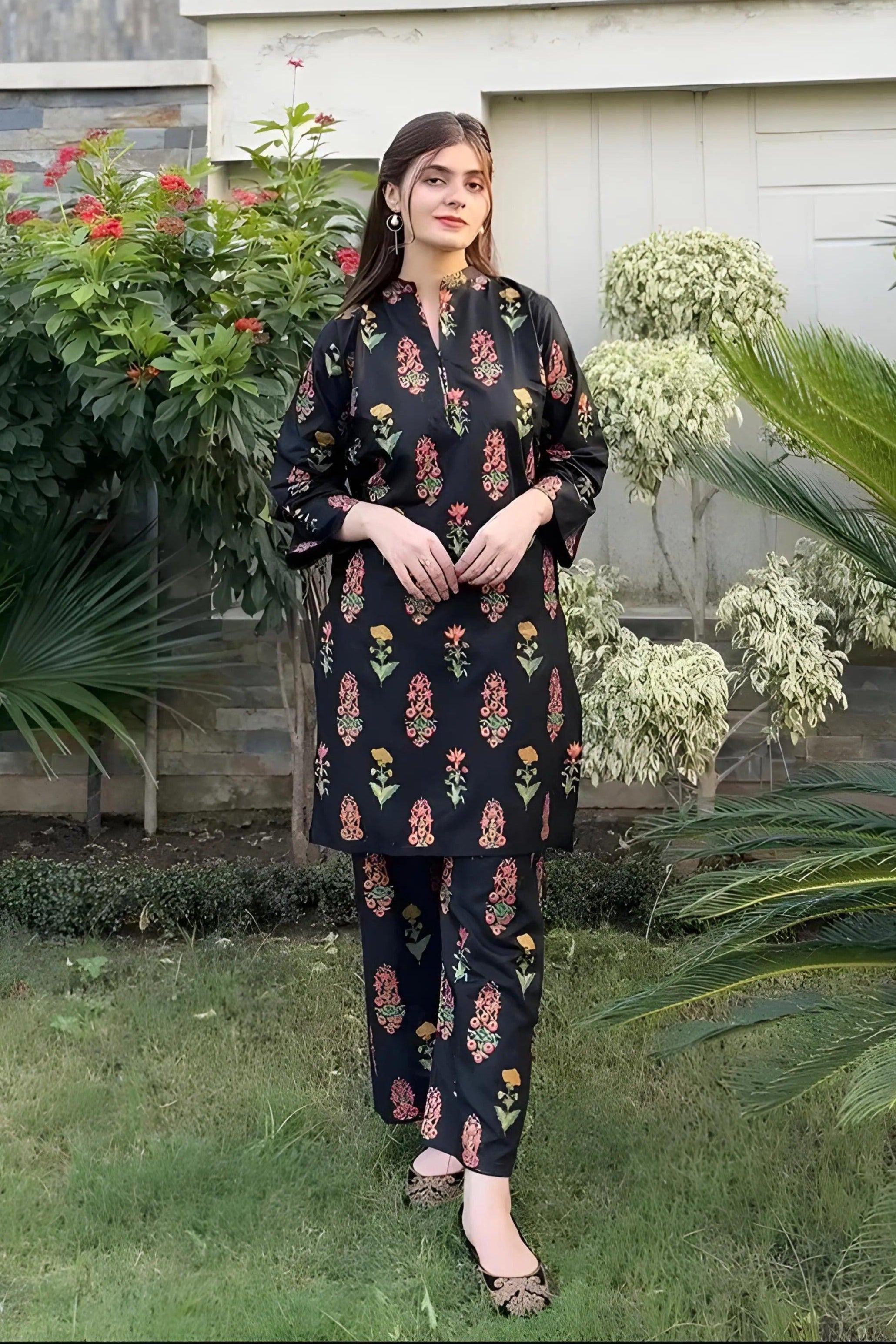 Rangrasiya Floral Print 2Pcs Stitched - zaibehoor