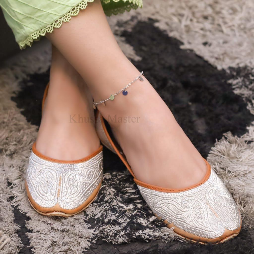 article 004 - Khussa Master