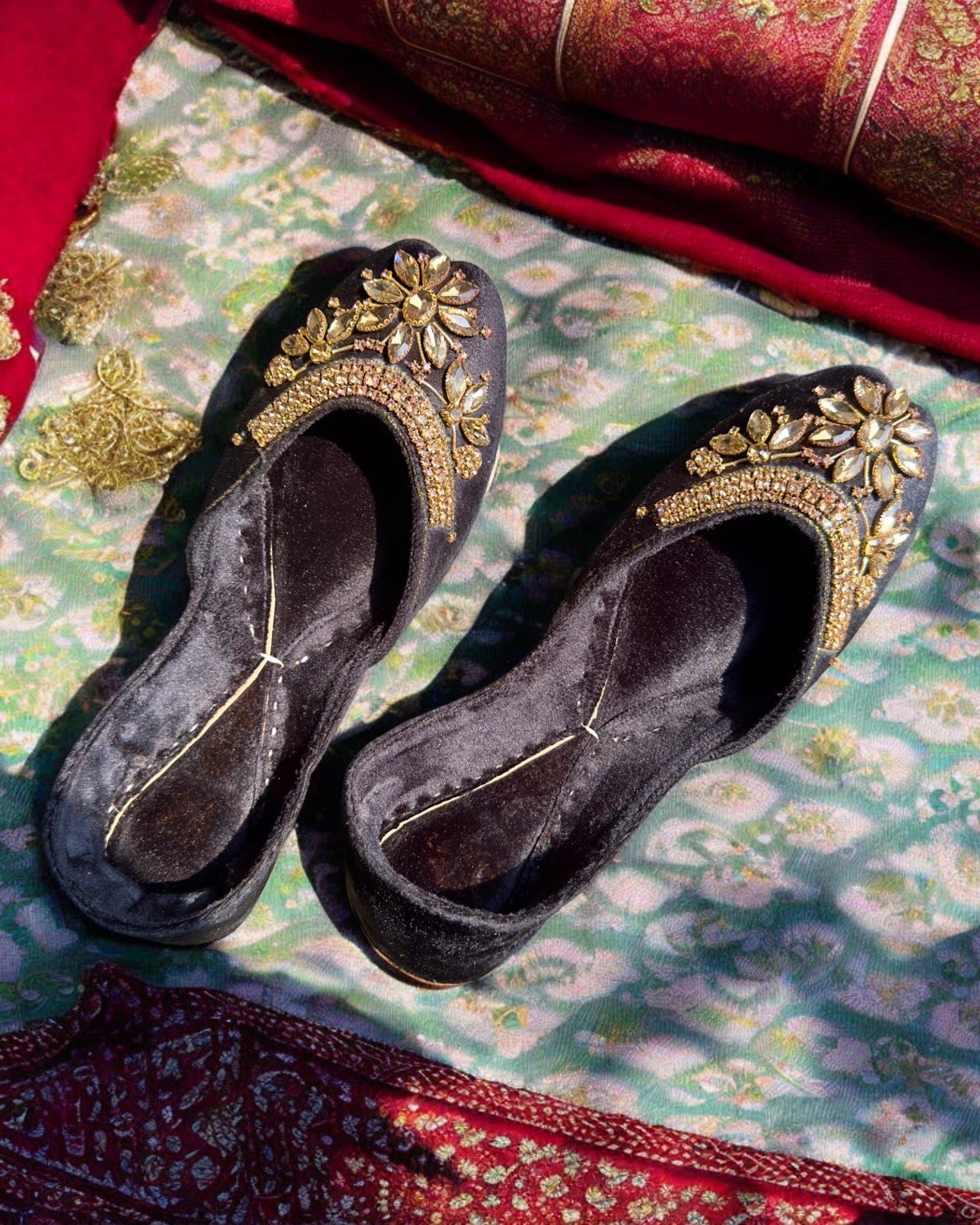 black Punjabi Jutti 