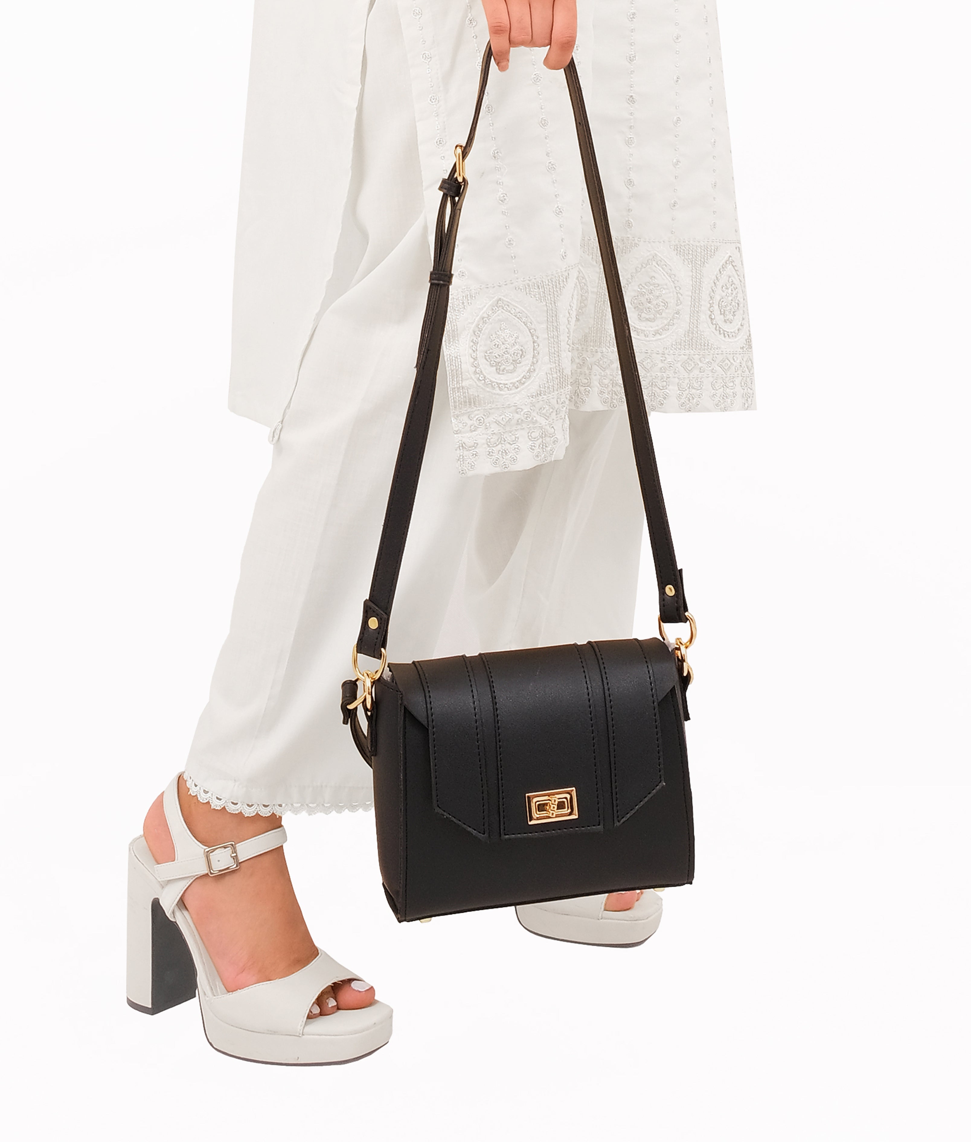 RTW Creation - Black compact top-handle cross-body bag