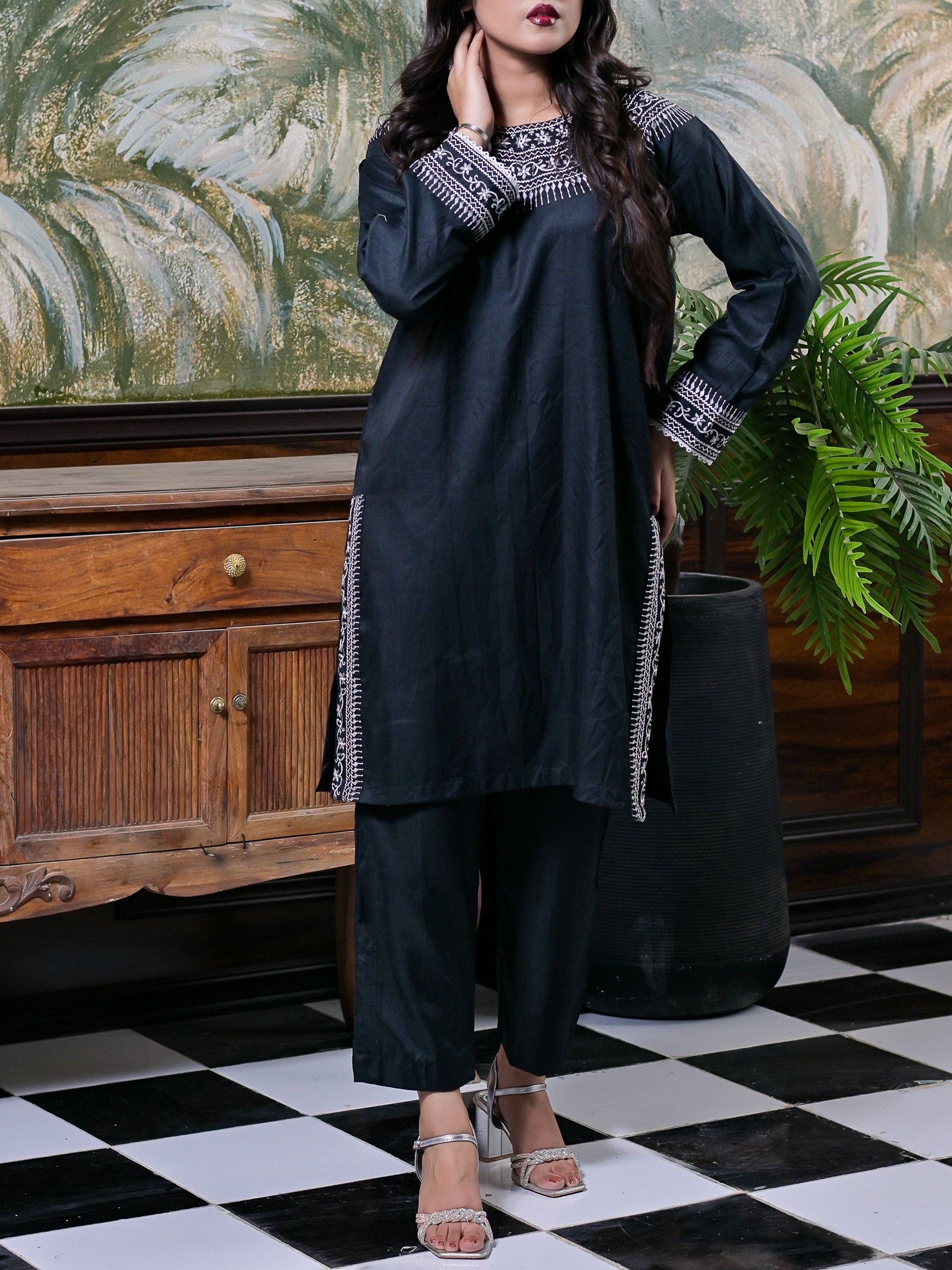 Pret Diaries Stitched 2 Piece Black Embroidered Collection'2024-D-50148