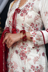 Threads & Weaves 3 PC - Embroidered Lawn Suit-L23201