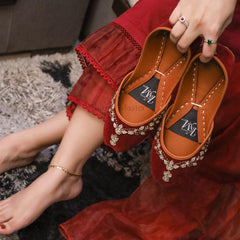 DECENT MEHROON - Khussa Master