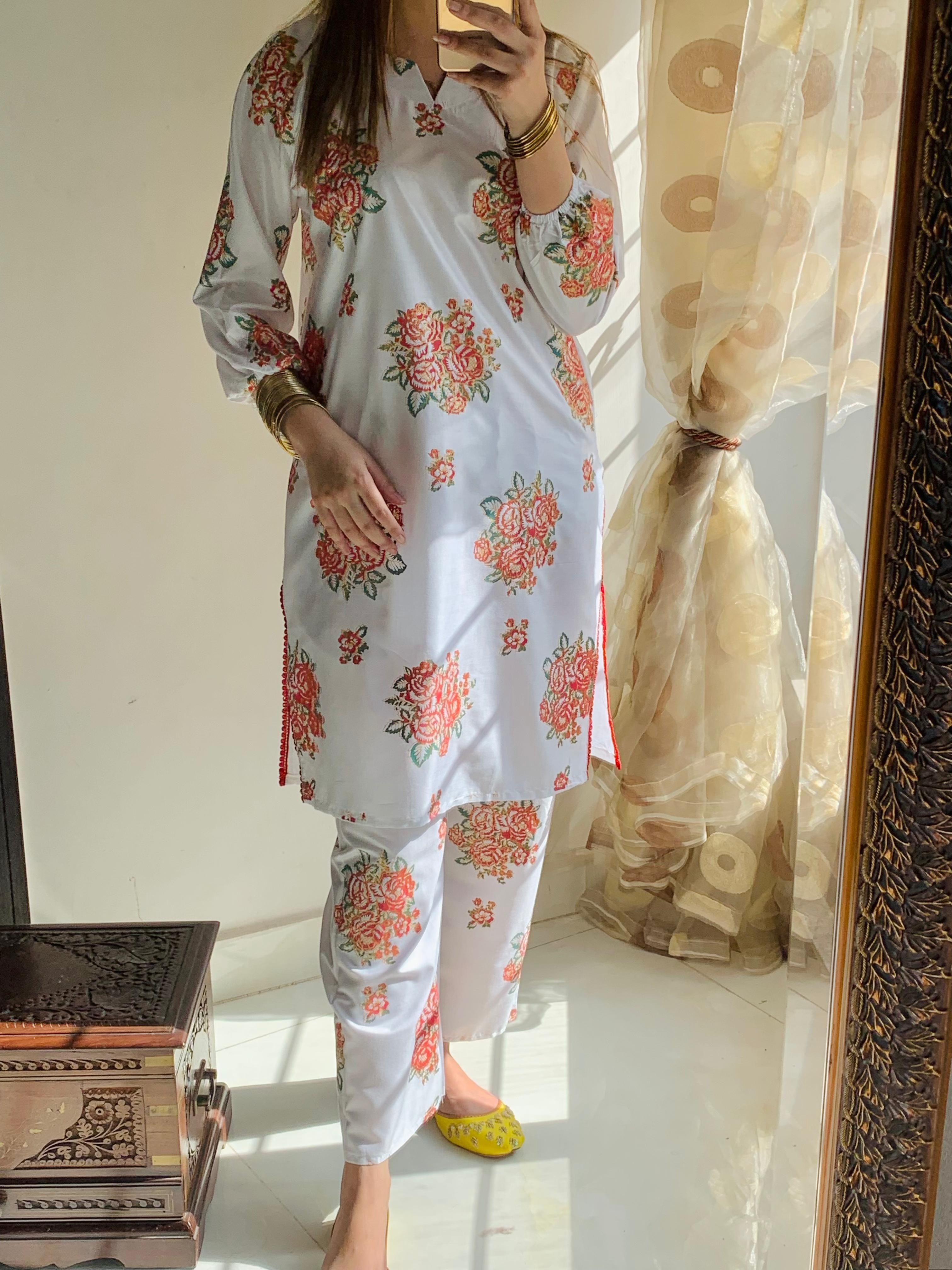 Gulab 2Pcs Stitched Suit - zaibehoor