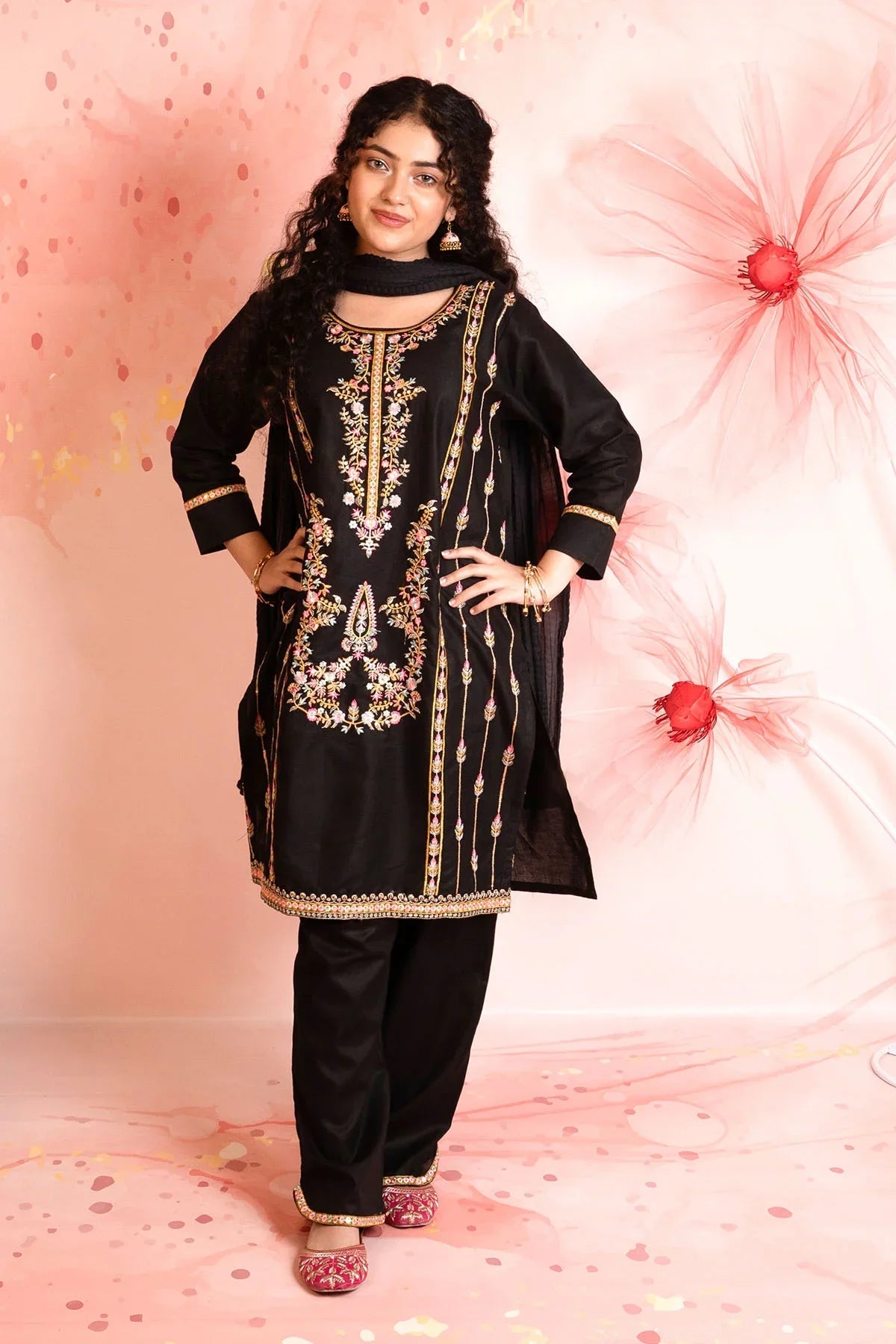 Shop best embroidery designs for dresses in Pakistan. Discover new embroidered dresses with elegant patterns