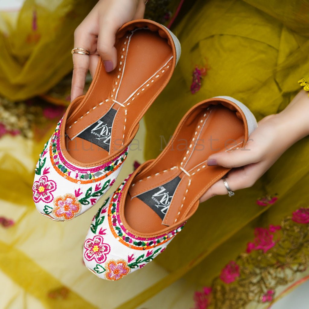 OMI WHITE - Khussa Master