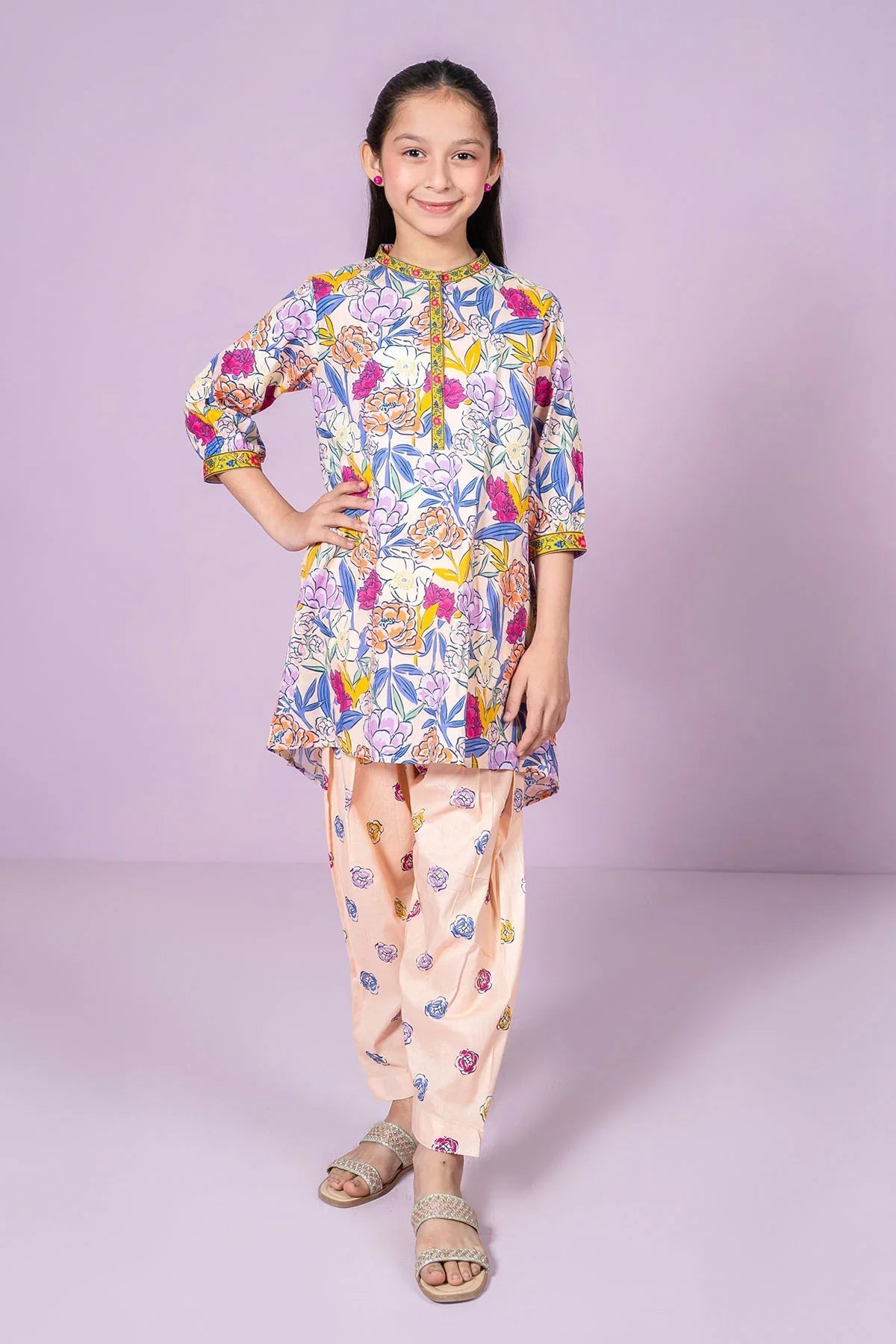 Buy ready to wear printed lawn suits for girls. Comfortable, breathable outfits perfect for summer wear