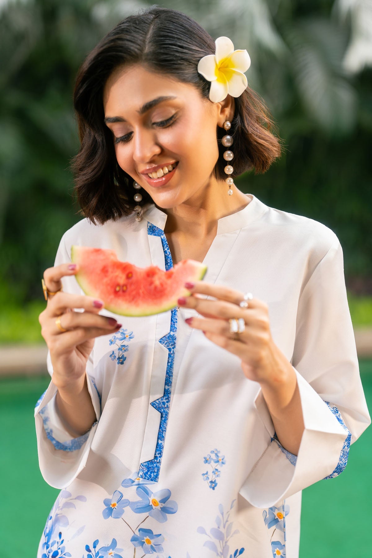 Shomi nairah