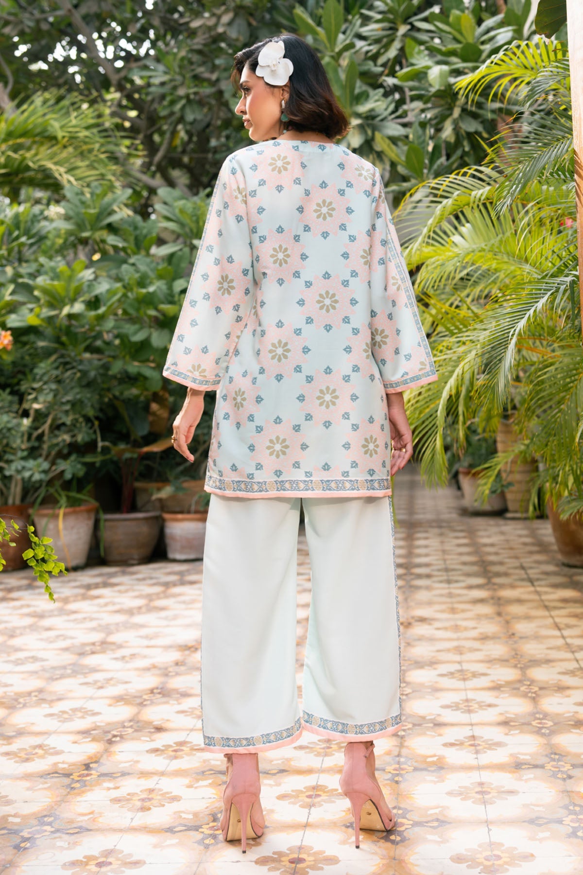 Shomi nairah