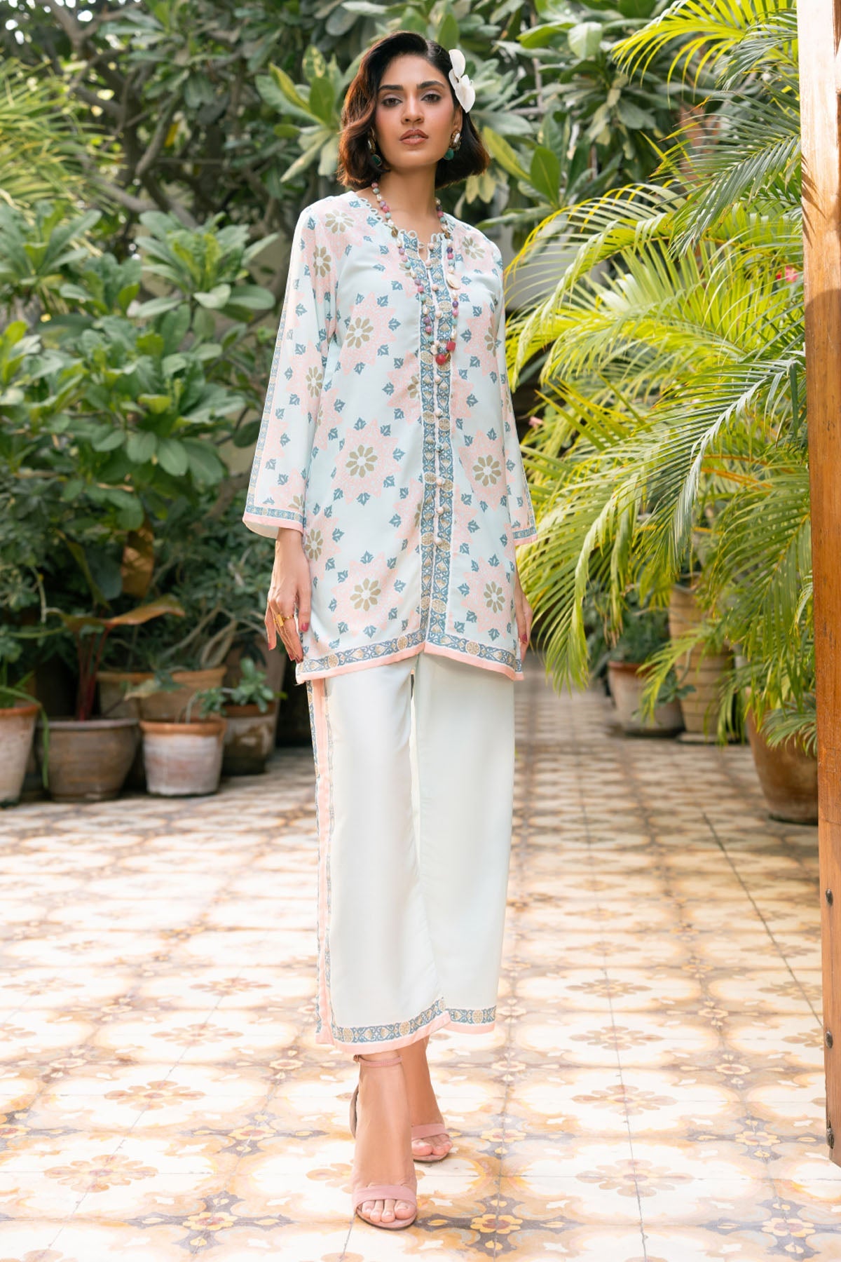 Shomi nairah