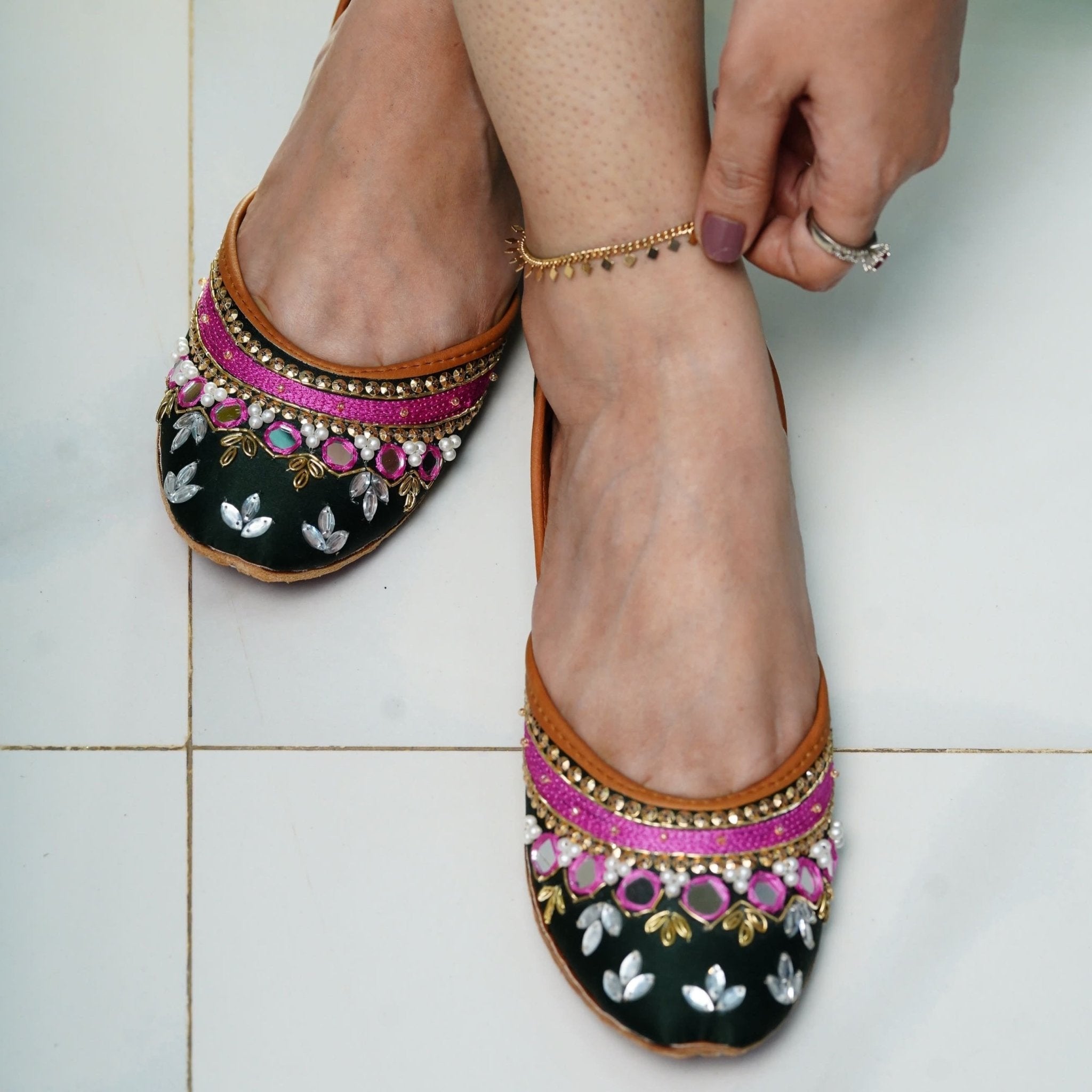 SHEESH GREEN - Khussa Master