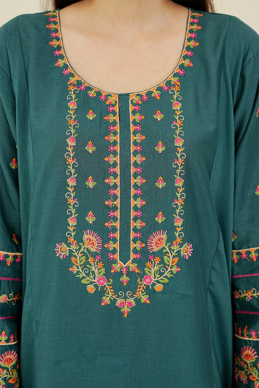 Waniya Stitched 2 Piece Embroidered Lawn Summer Collection'2025-Remi