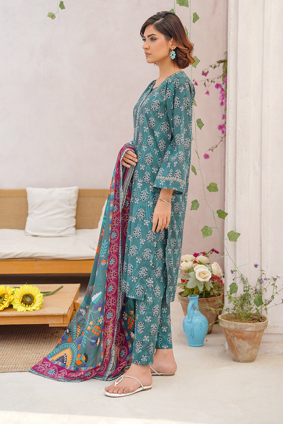 Waniya Stitched 3 Piece Digital Printed Lawn Summer Collection'2025-Rose