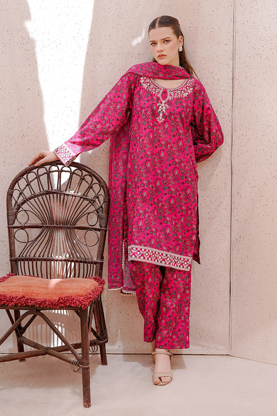 Waniya Stitched 3 Piece Embroidery Lawn Summer Collection'2025-Noorey
