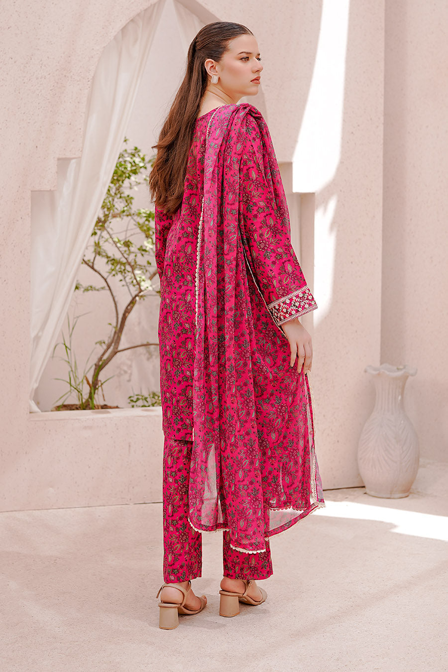 Waniya Stitched 3 Piece Embroidery Lawn Summer Collection'2025-Noorey