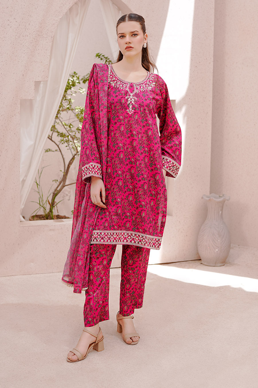 Waniya Stitched 3 Piece Embroidery Lawn Summer Collection'2025-Noorey