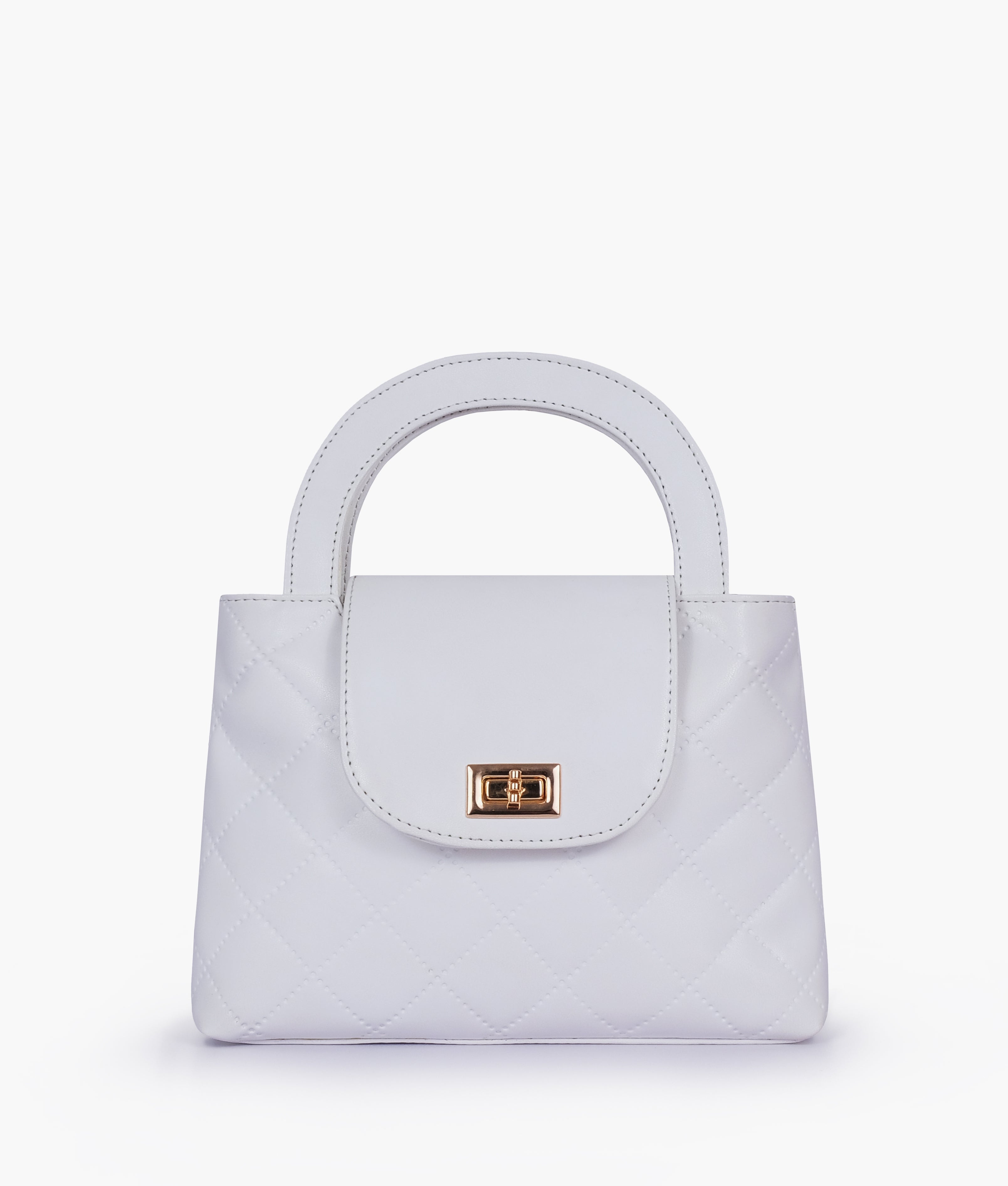 RTW Creation - White flap quilted bag with top handle