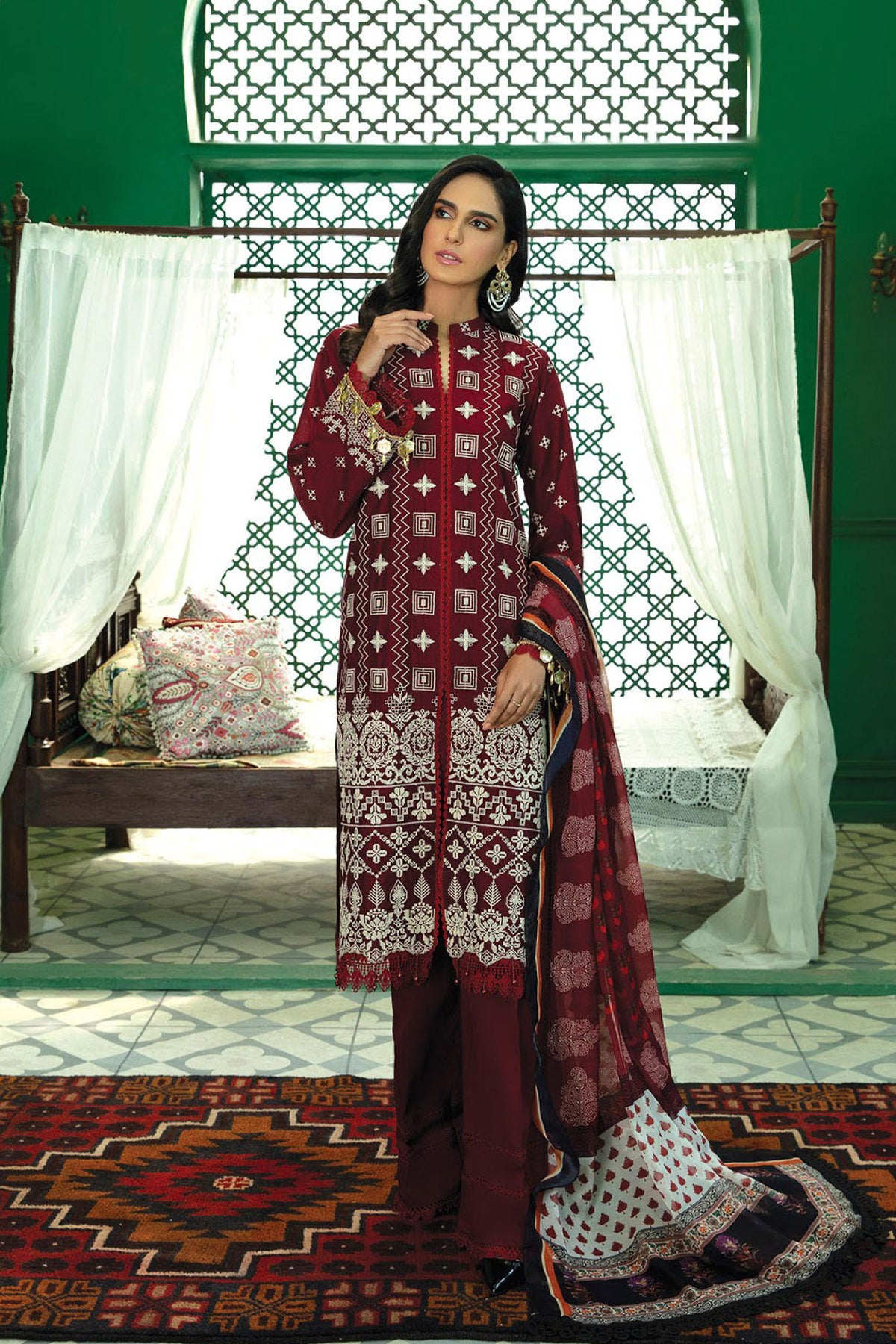 Raj Bari Unstitched 3 Piece Embroidered Chikankari Collection'2022-01-Rouge