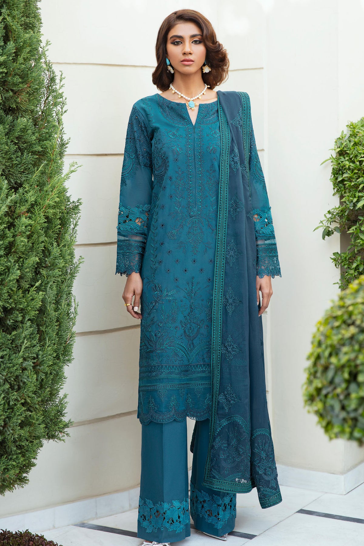 Iznik Unstitched 3 Piece Embroidered Swiss Voile Collection'2022-ISV-03-Oceanus