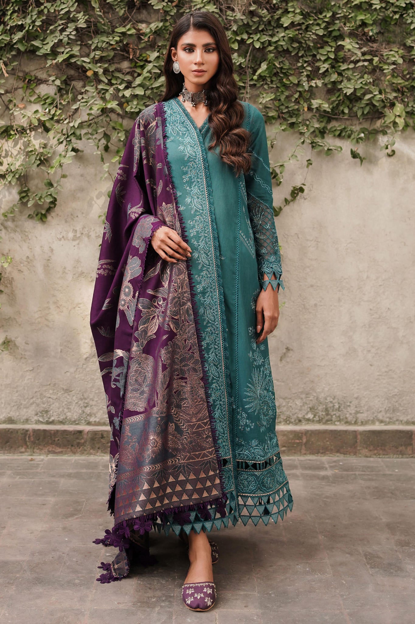 Shahtoosh by Jazmin Unstitched 3 Piece Luxury Winter Collection'2022-03-Samaa