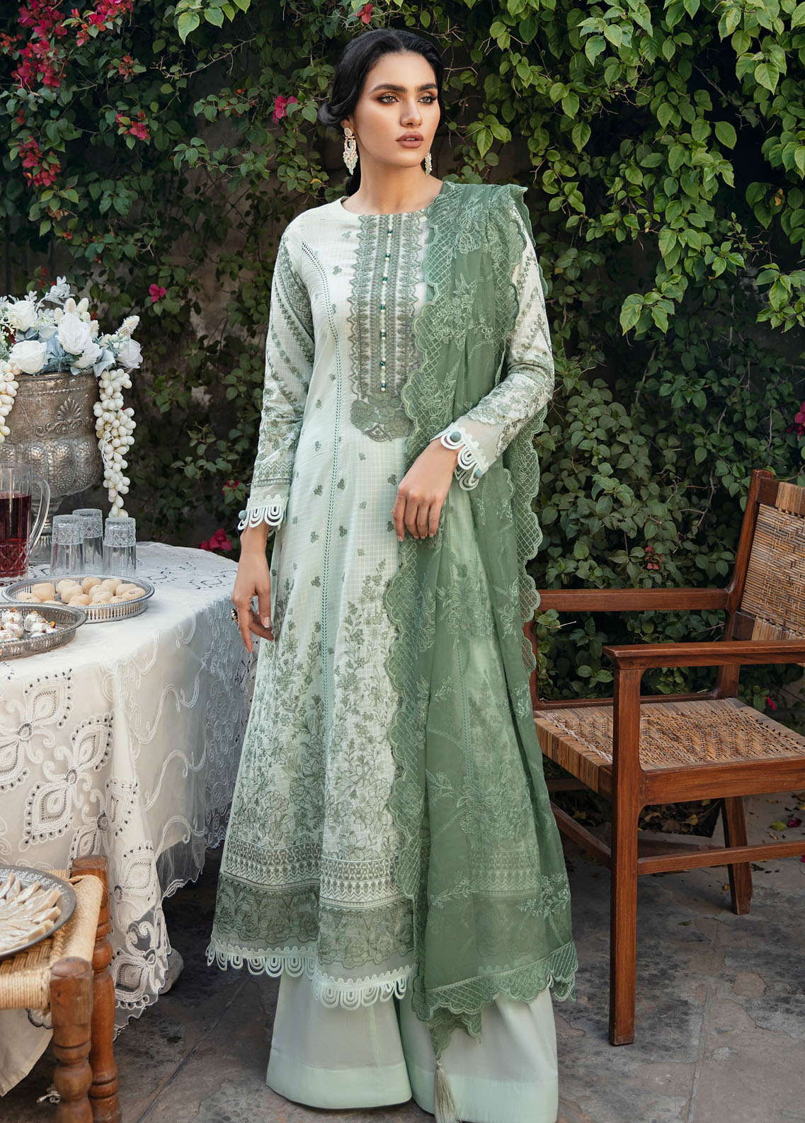 Mithi Eid by Iznik Unstitched 3 Piece Luxury Lawn Collection'2022-03-Darkhshaan