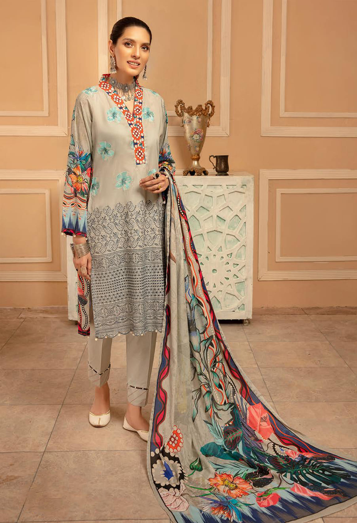 Mahee's by Riaz Arts Unstitched 3 Piece Chikankari Lawn Collection'2022-MCL-03