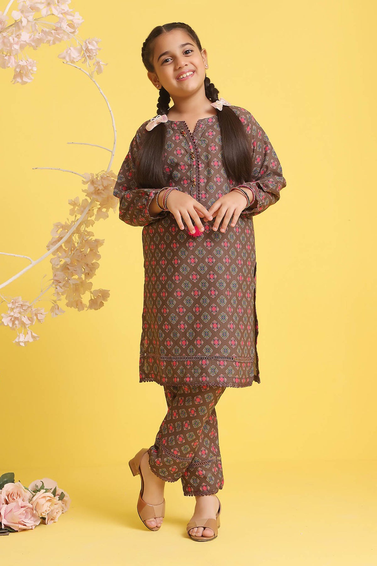 Gurya Dolly Darling by Amna khadija Stitched 2 Piece Khaddar Kids Collection'2022-D-04