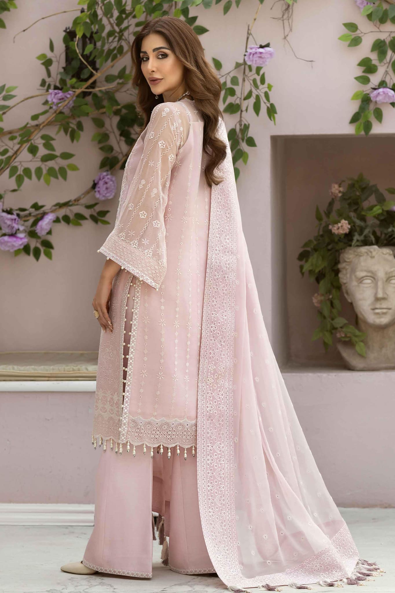Dhaagay by Alizeh Unstitched 3 Piece Chiffon Vol-01 Collection'2023-06-Gulnaz