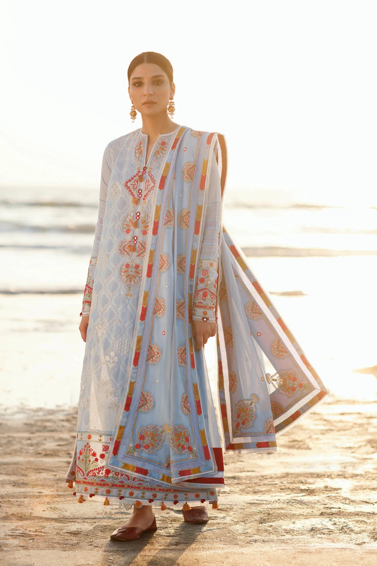 Zaha Unstitched 3 Piece Embroidered Lawn Collection'2022-ZL22-08-A-Aysan