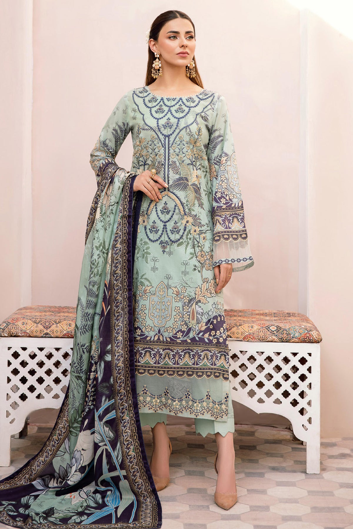 Rangrez by Ramsha Unstitched 3 Piece Luxury Lawn Vol-02 Collection'2022-N-203