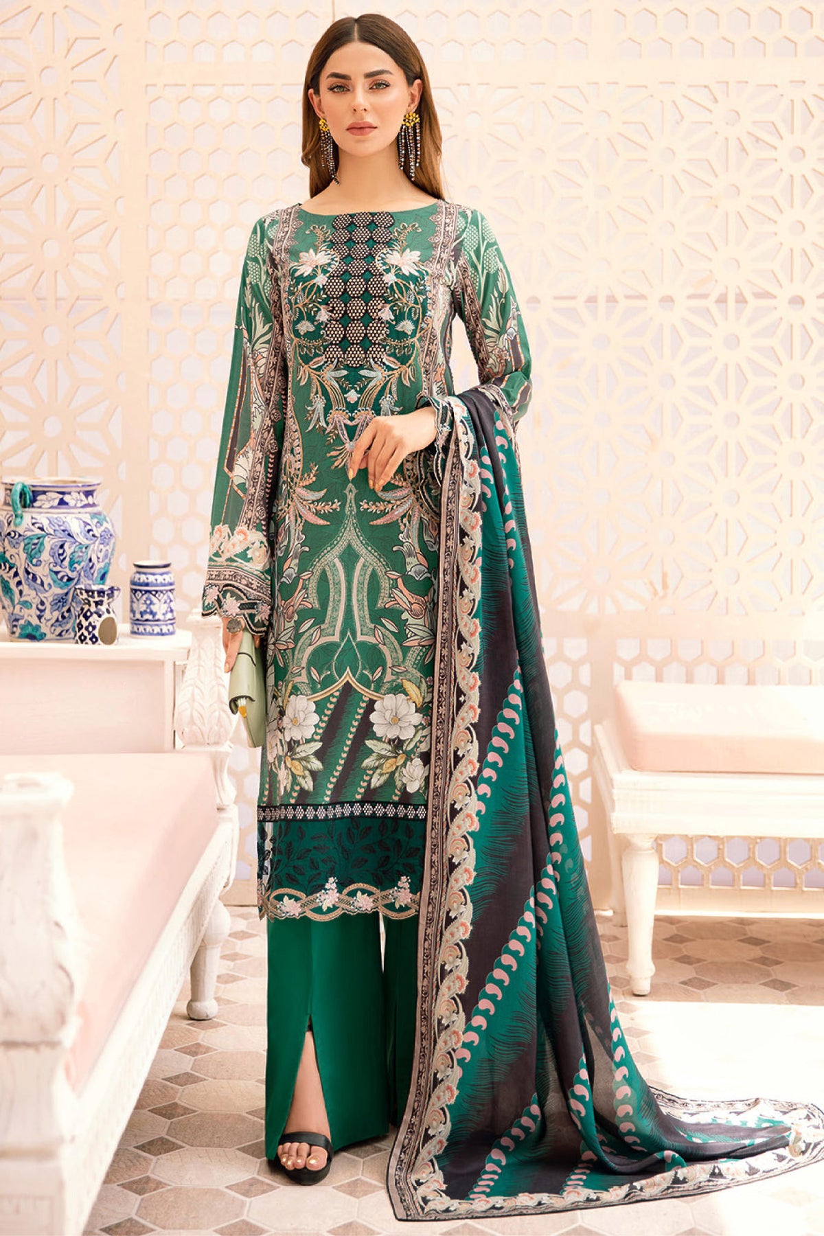 Rangrez by Ramsha Unstitched 3 Piece Luxury Lawn Vol-02 Collection'2022-N-208