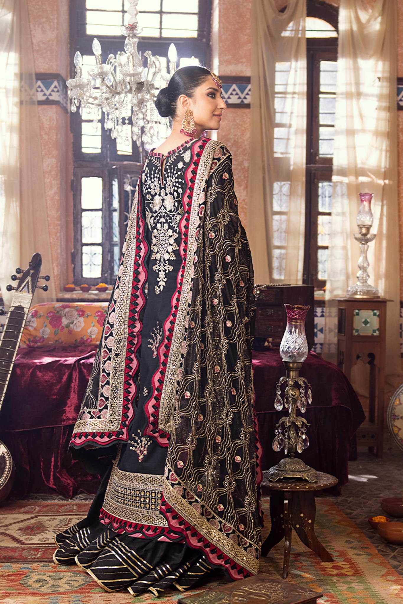 Asim Jofa Unstitched Luxury Eid Lawn Collection'2023-AJLR-17