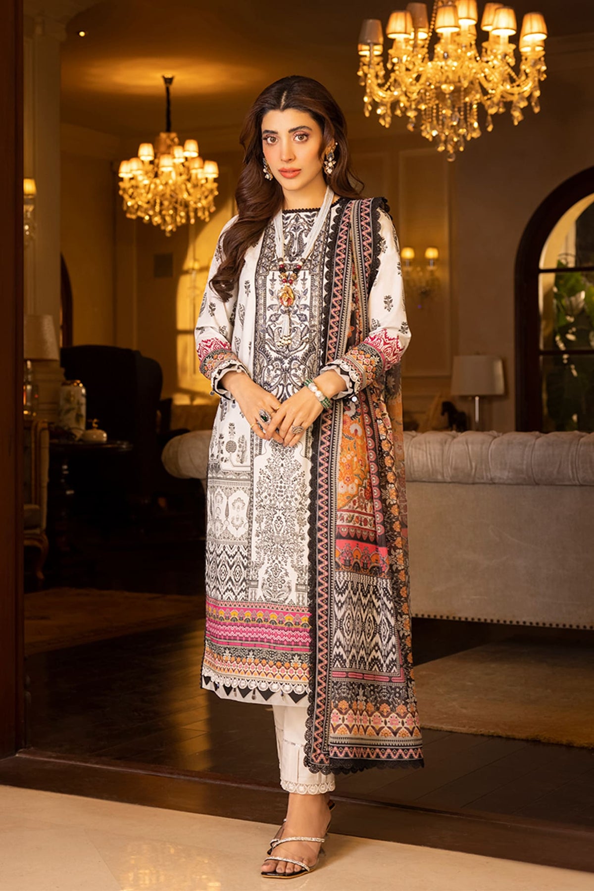 Asim Jofa Unstitched Prints Lawn Collection'2023-AJS-25