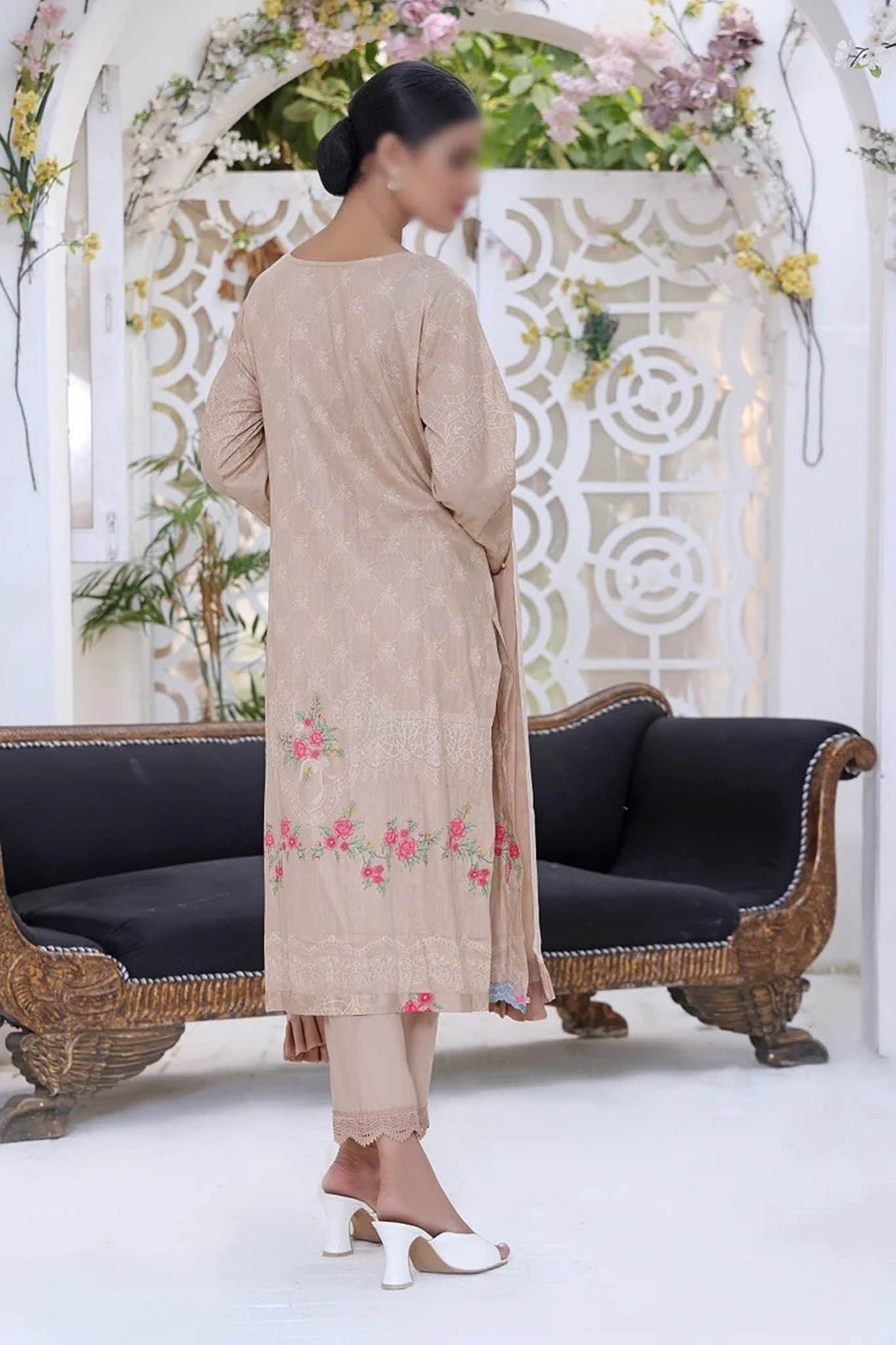 Asian Women by Amna khadija Unstitched 3 Piece Emb Vol-02 Collection'2022-AW-25
