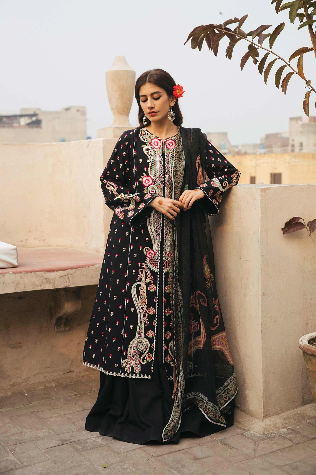 Zara Shahjahan Unstitched 3 Piece Eid Luxury Lawn Collection'2022-D22-Ayla-A