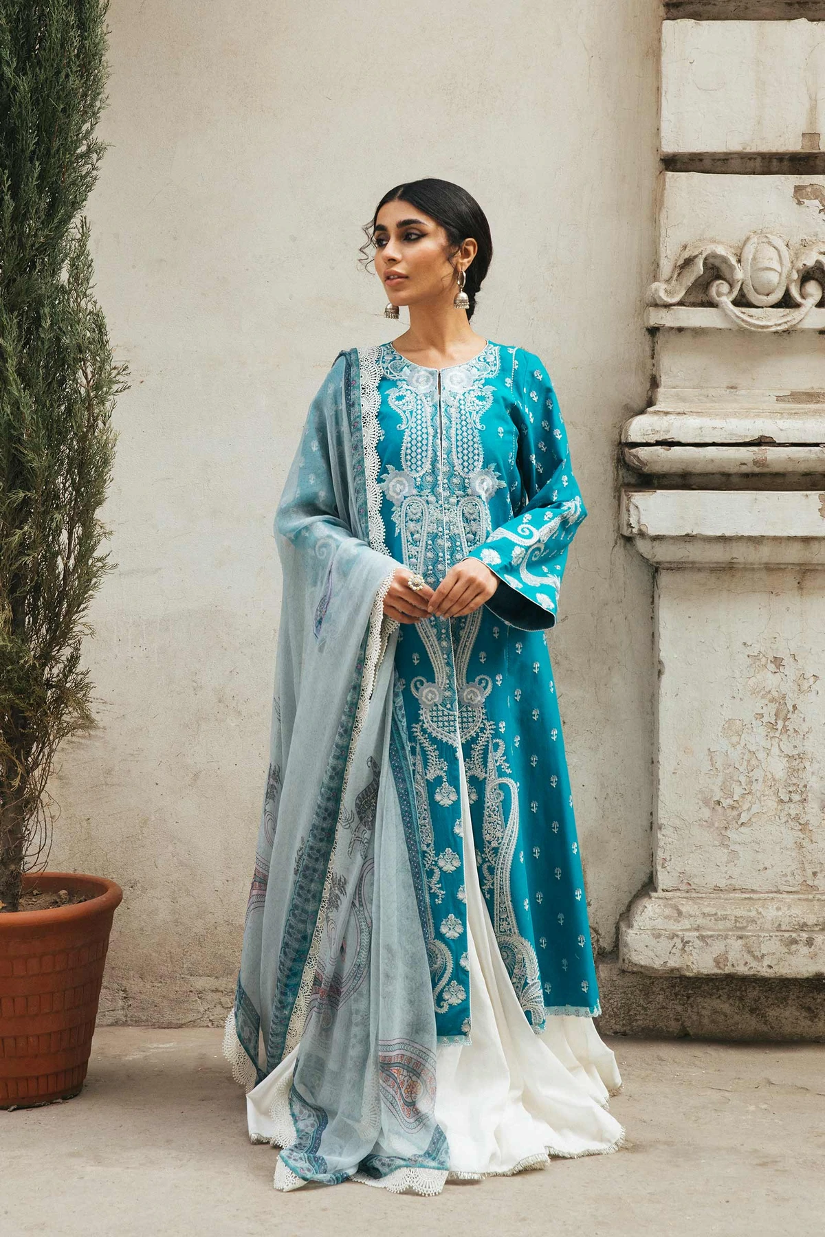 Zara Shahjahan Unstitched 3 Piece Eid Luxury Lawn Collection'2022-D22-Ayla-B