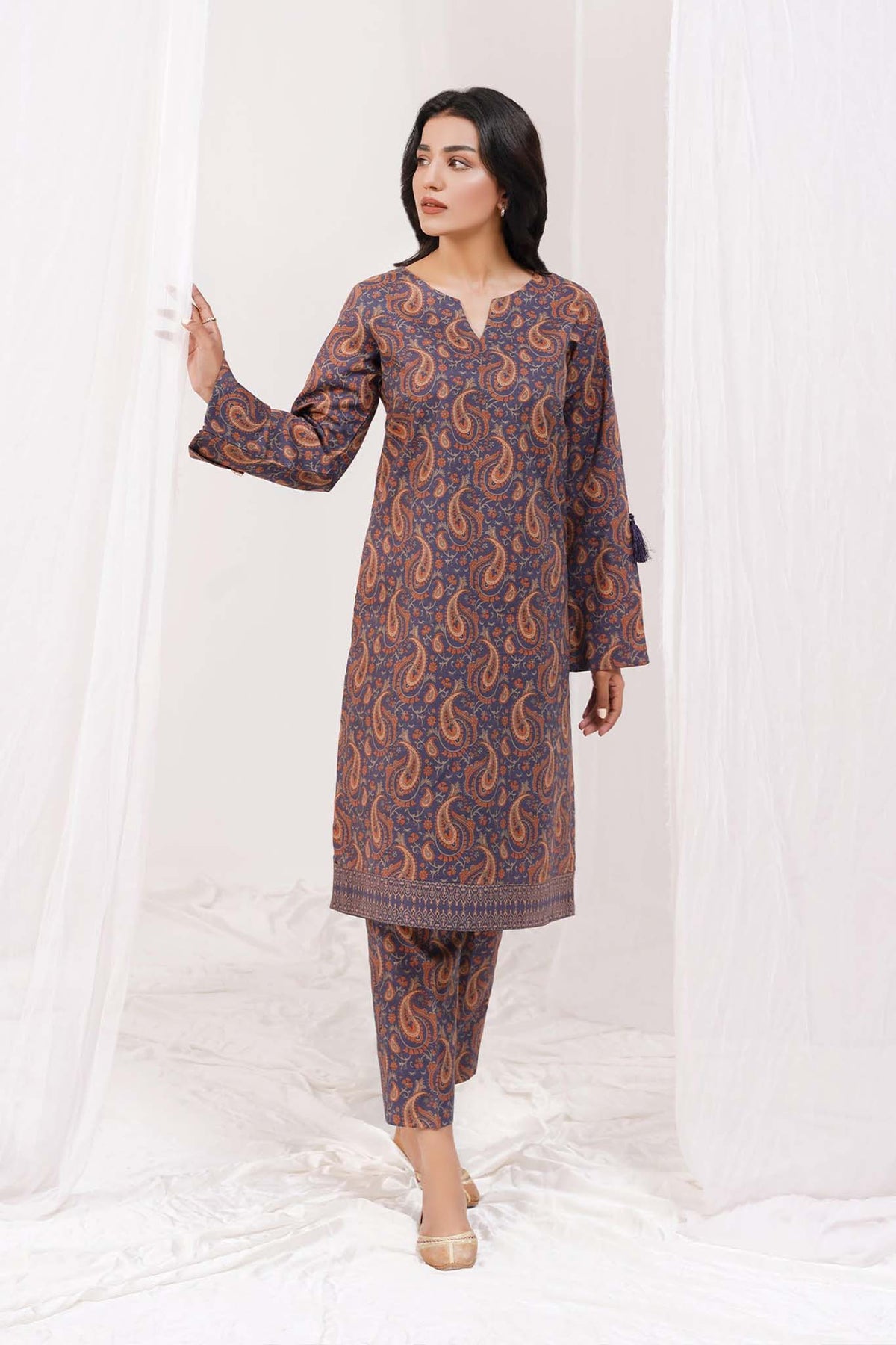 Blumm by Esra Stitched 2 Piece Printed Cambric Collection'2022-BES-03-Blue