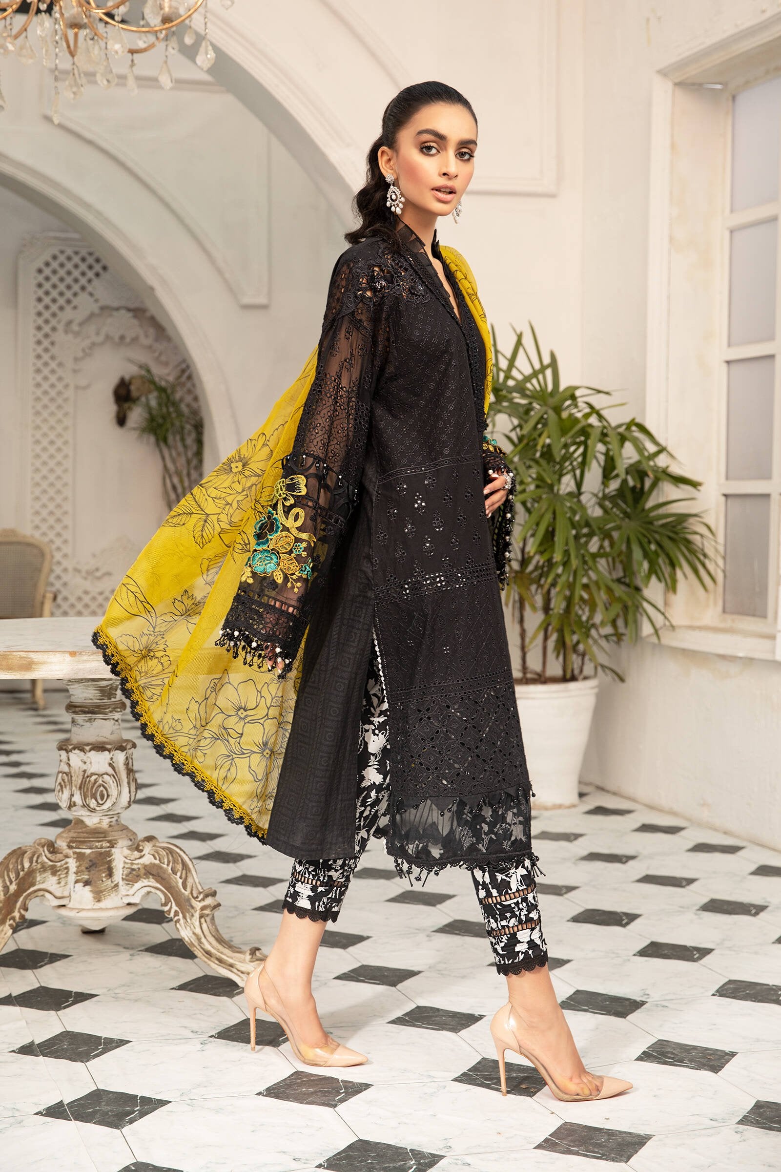 Mein Teri Aan by Maria B Unstitched 3 Piece Luxury Lawn Collection'2022-D-2204-B
