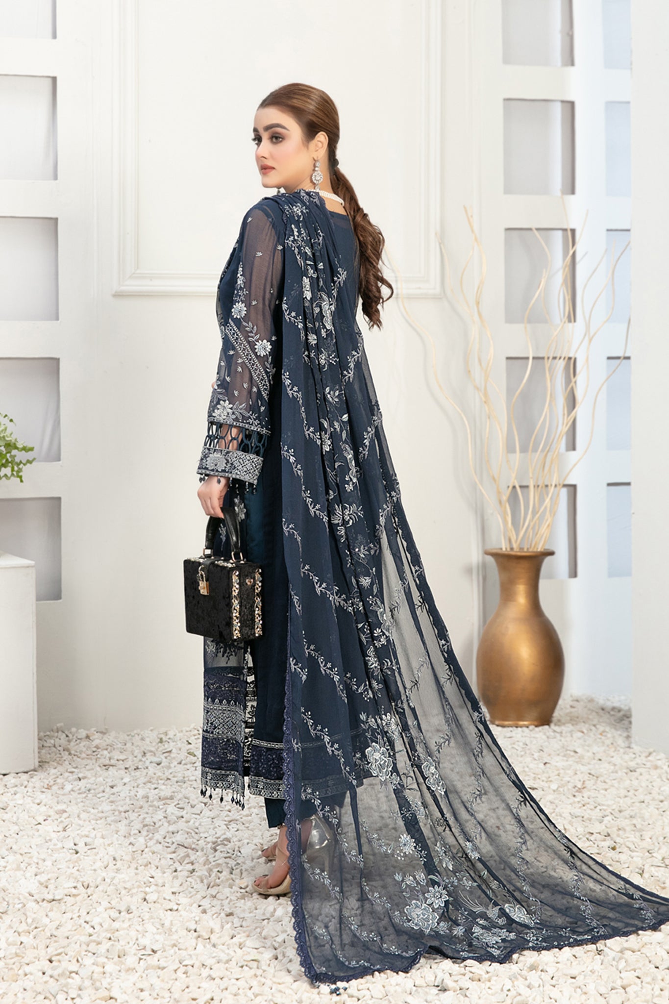 Raahi by Tawakkal Unstitched Embroidered Chiffon Collection'2023 D-8209