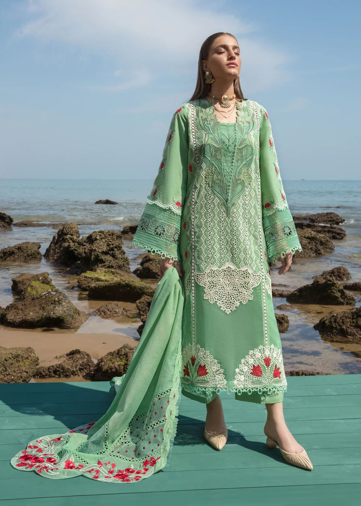 Crimson Unstitched 3 Piece Eid Luxury Lawn Collection'2023-03-B-Spring Blooms