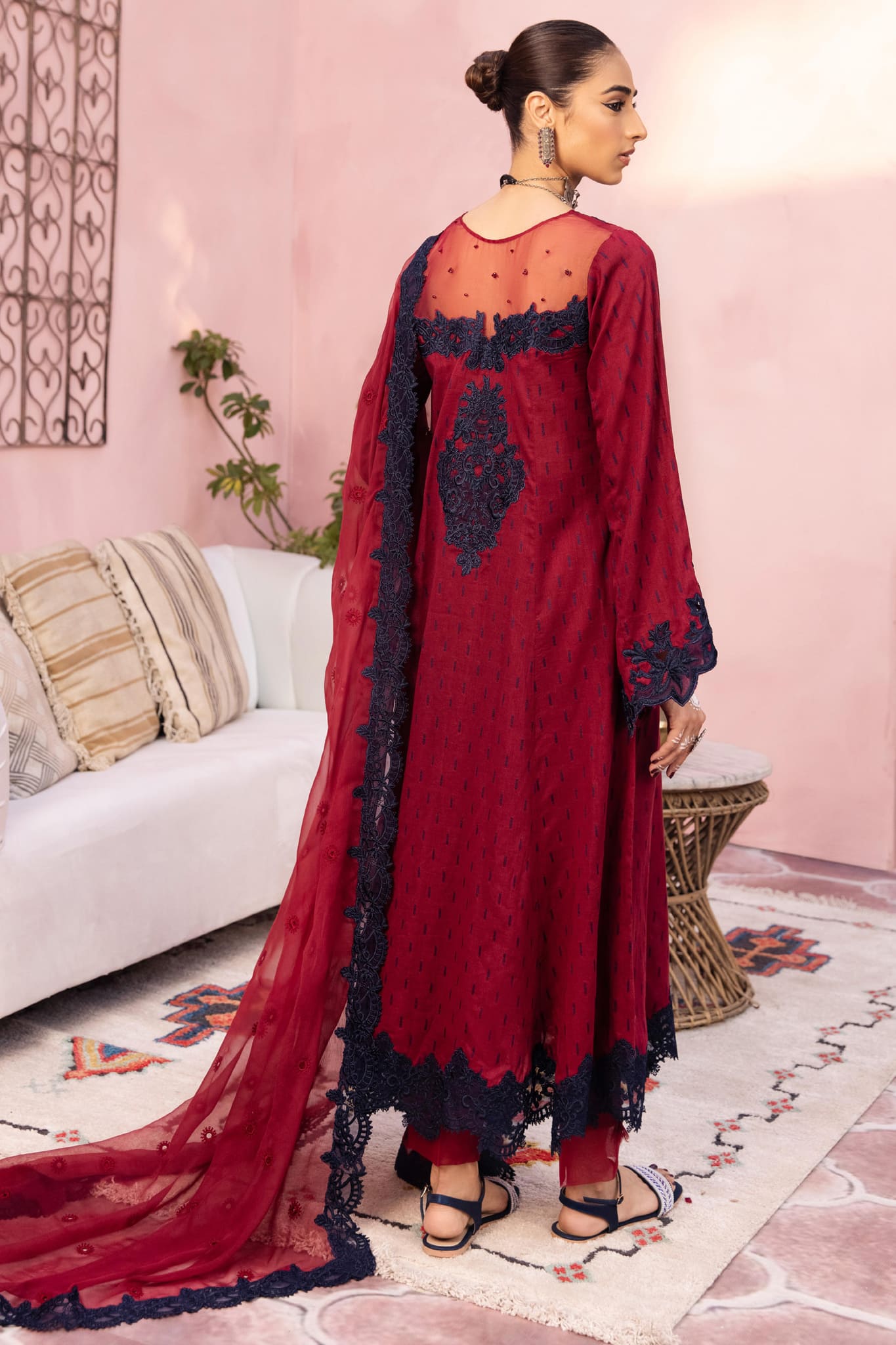 Iznik Unstitched 3 Piece Luxury Eid Lawn Collection'2023-IE-07