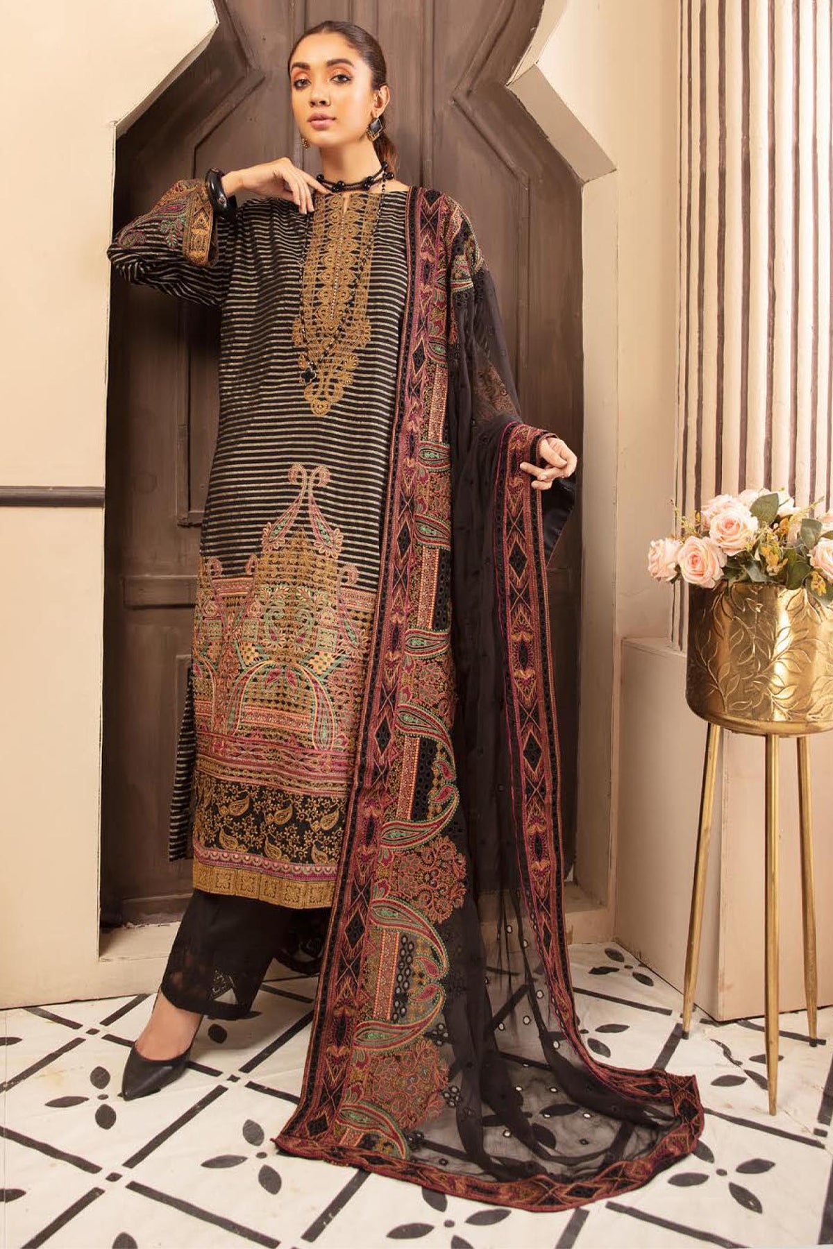 Inaaya by Johra Unstitched 3 Piece Banarsi Lawn Collection'2022-JH-37