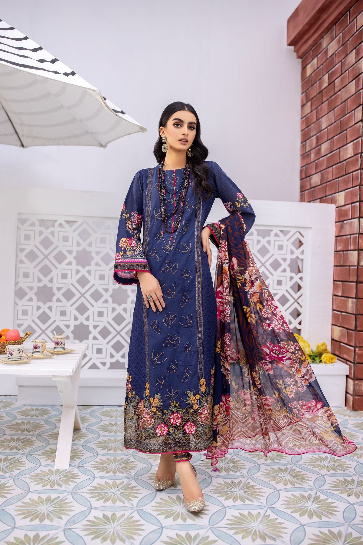 Flossie Unstitched 3 Piece Luxury Lawn Collection'2022-LL-106