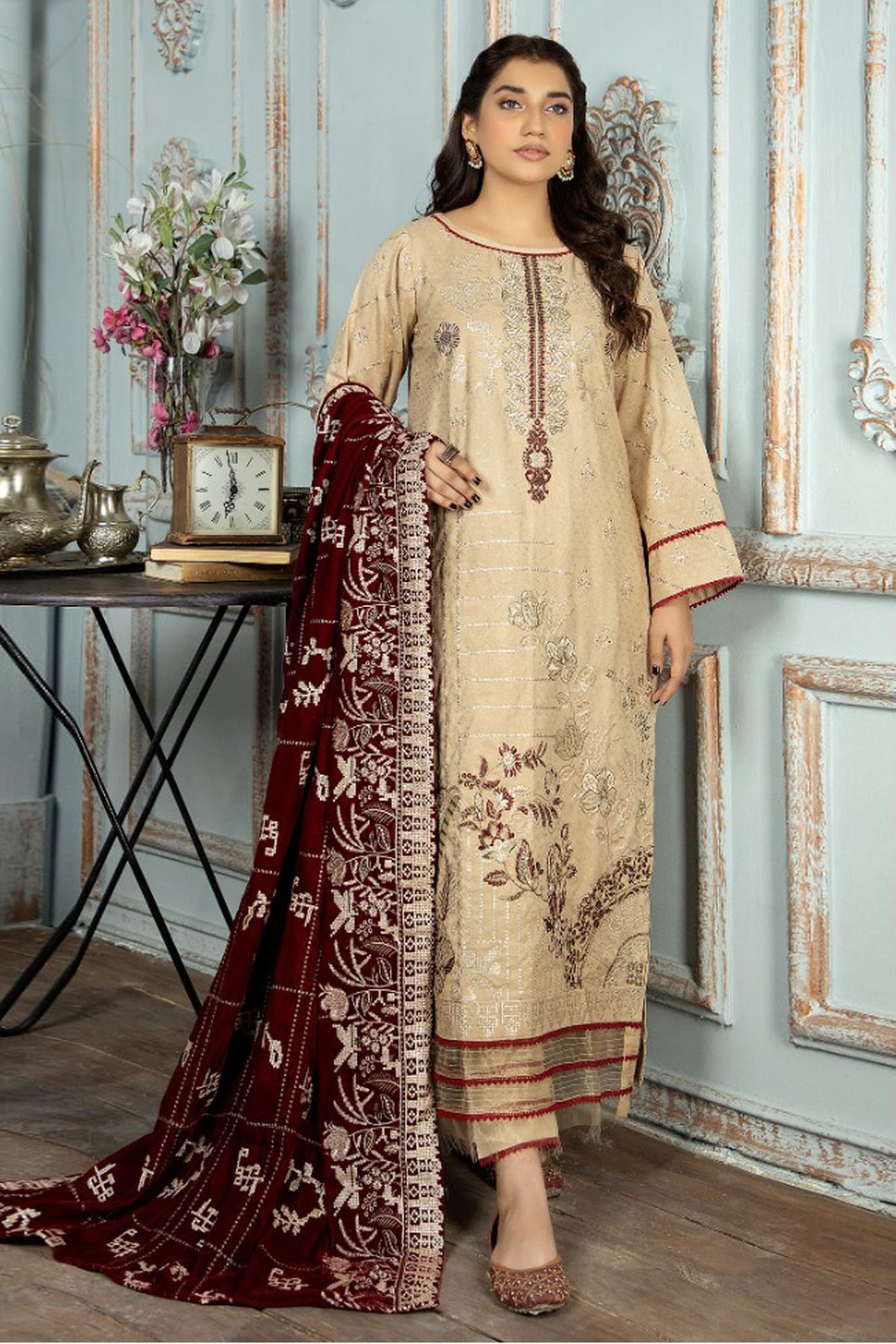 Marjjan Unstitched 3 Piece Embroidered Self Wool Collection'2022-MVD-15-Red
