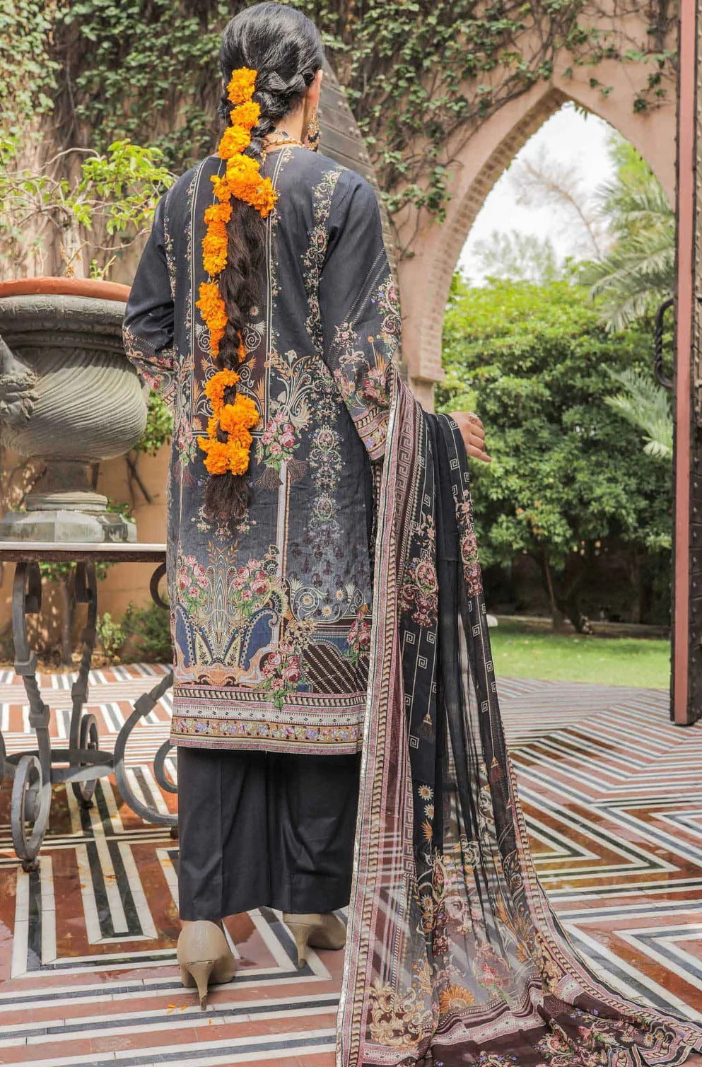 Pankhari by Amna Khadija Unstitched 3 Piece Luxury Lawn Festive Collection'2022-PFL-05