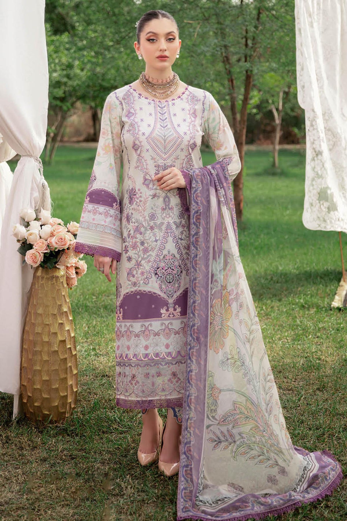 Reet by Ramsha Unstitched 3 Piece Luxury Lawn Vol-05 Collection'2022-R-509