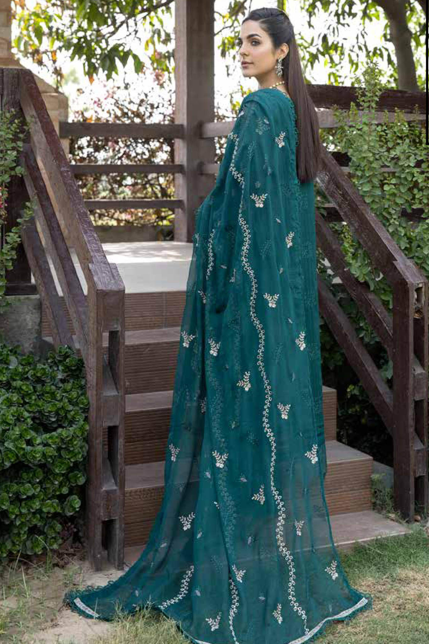 Mehtaab by Marjjan Unstitched 3 Piece Embroidered Lawn'2022-SMC-73